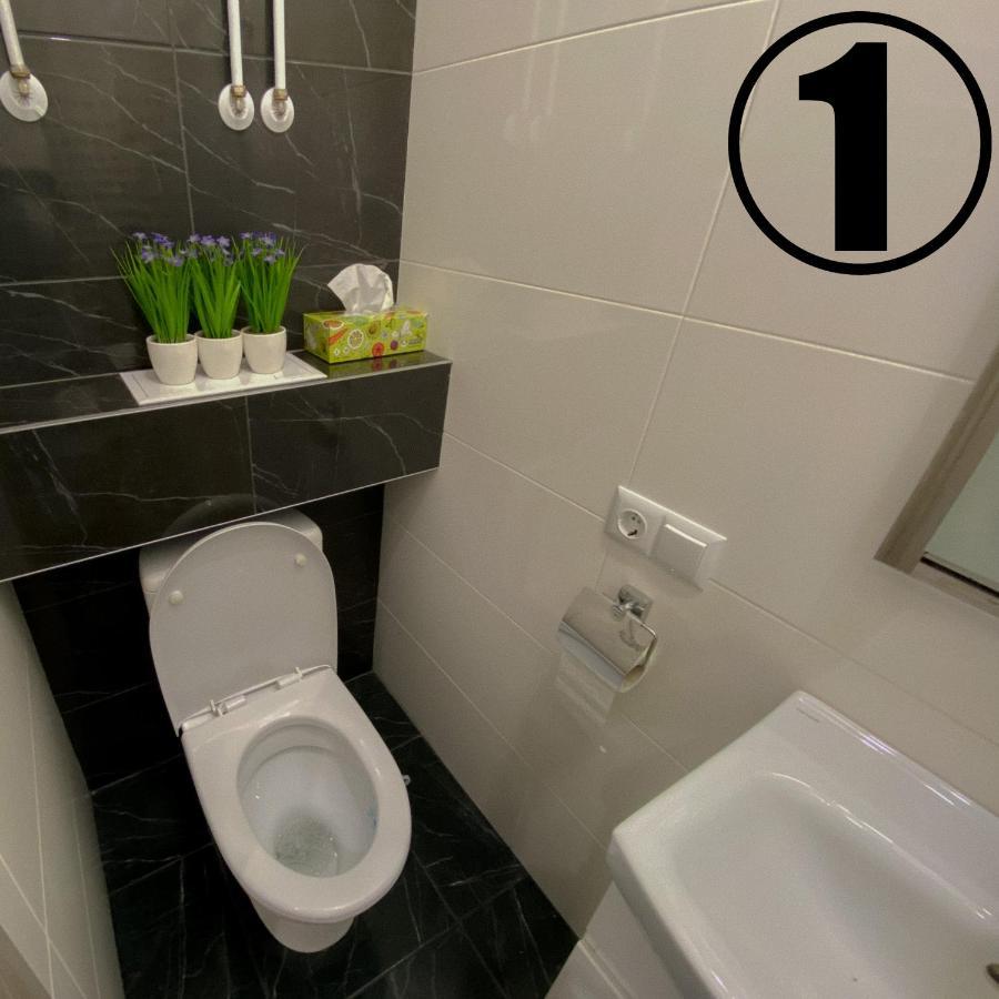 Studio Aparment Kharkiv Bagian luar foto